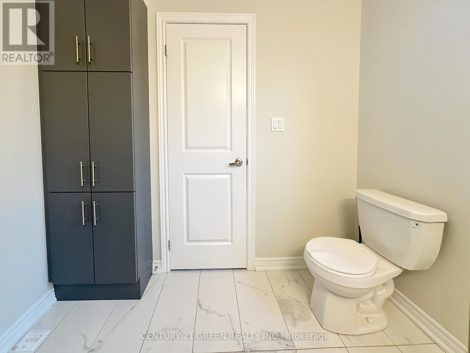 11 Mia Drive, Hamilton, Ontario  L9B 1K2 - Photo 23 - X12196571