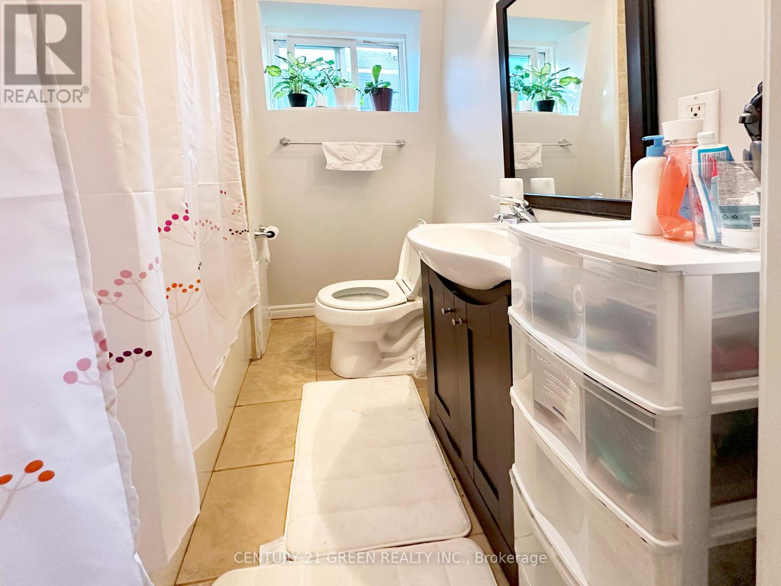 61 Francis Street, Hamilton, Ontario  L8L 3V2 - Photo 12 - X12196512