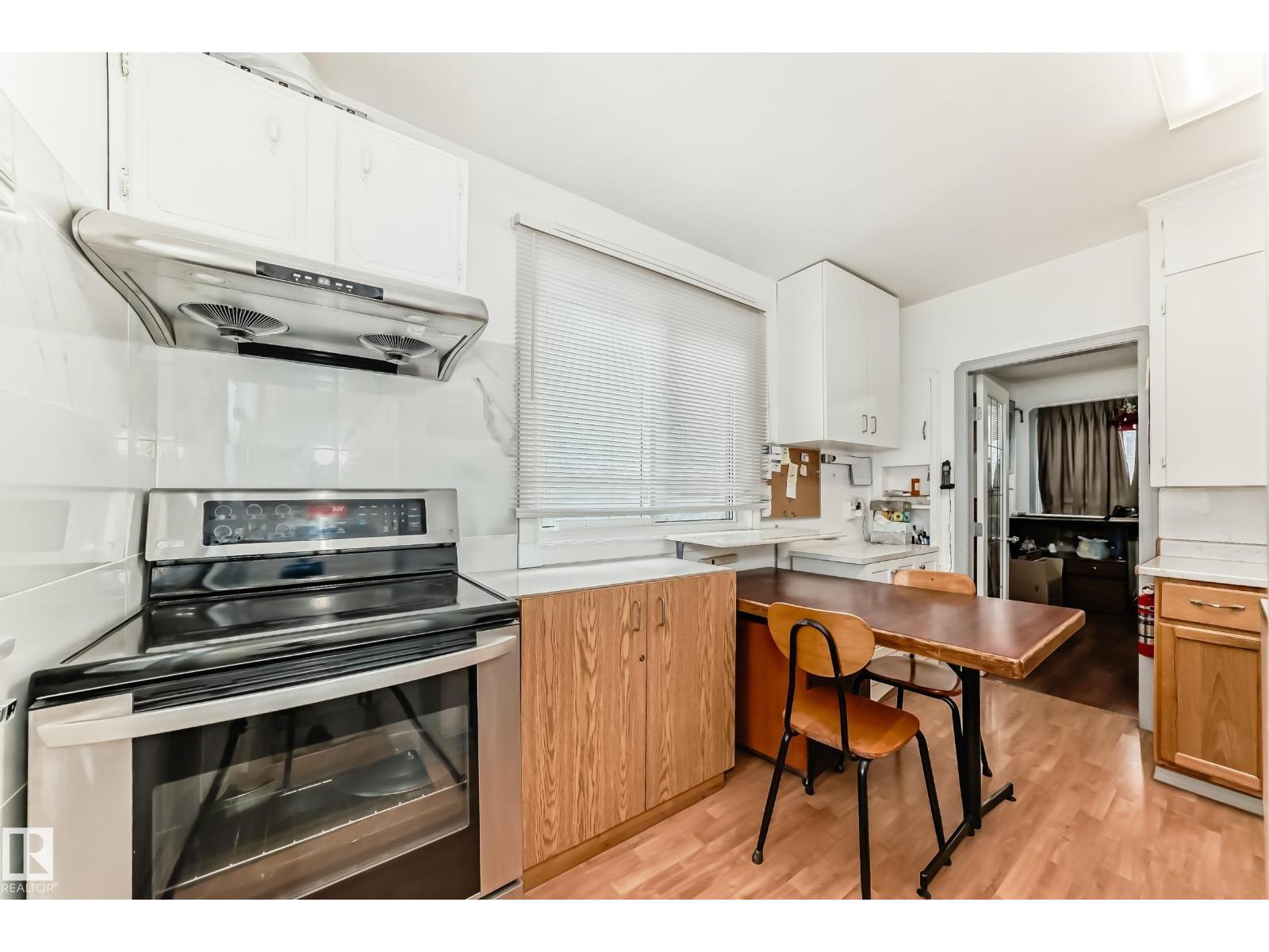 10931 98 St Nw, Edmonton, Alberta  T5H 2P7 - Photo 10 - E4464858