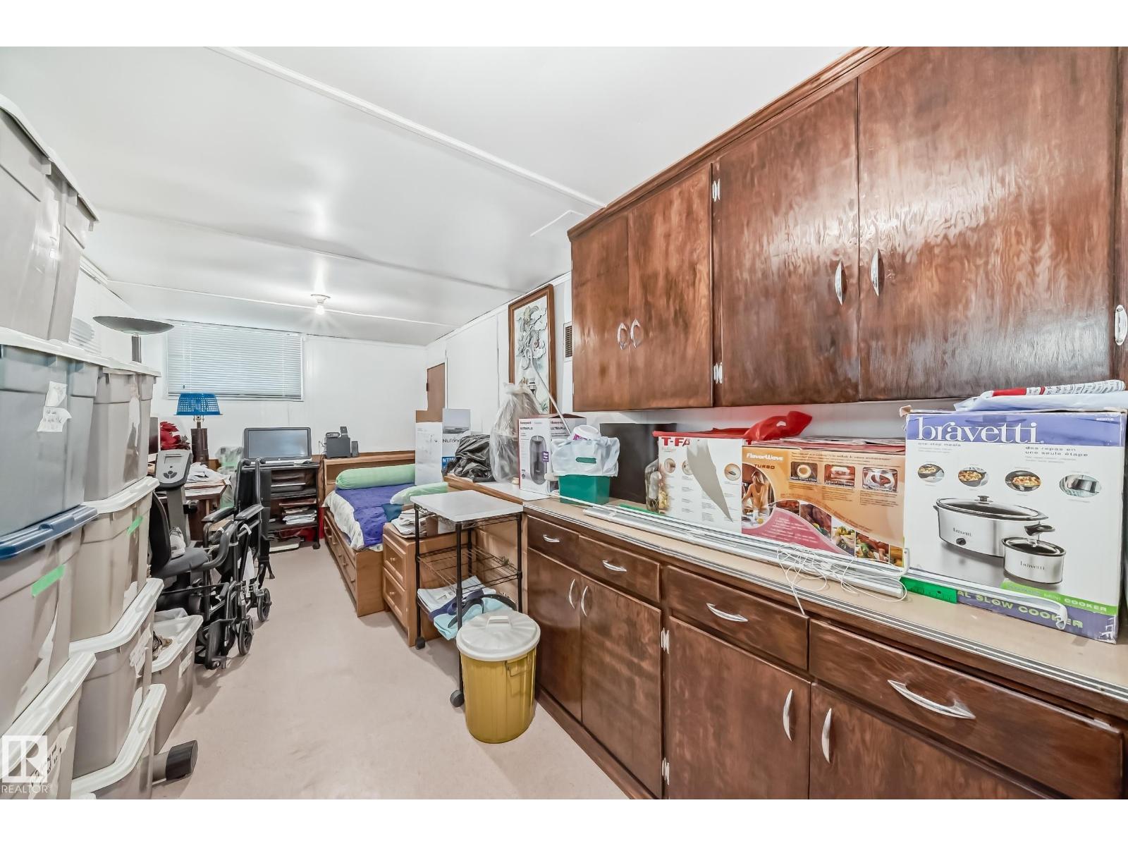 10931 98 St Nw, Edmonton, Alberta  T5H 2P7 - Photo 26 - E4464858