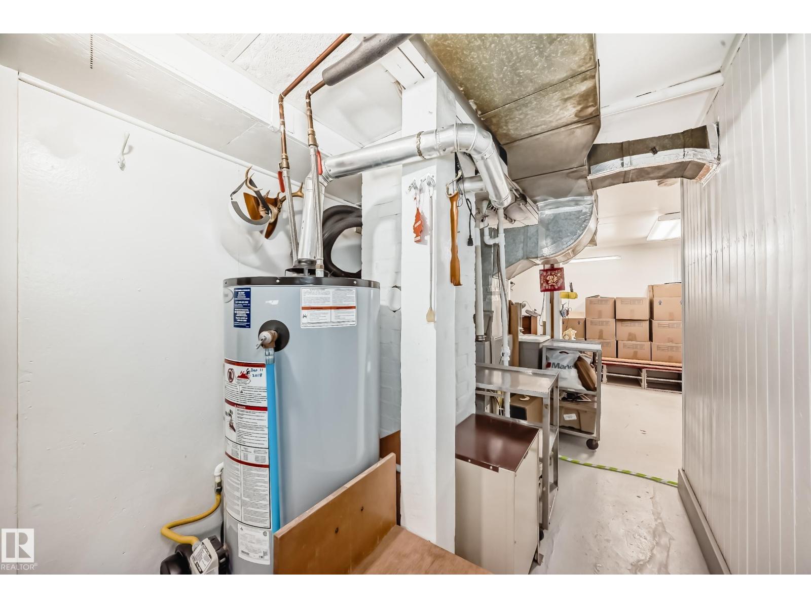 10931 98 St Nw, Edmonton, Alberta  T5H 2P7 - Photo 34 - E4464858