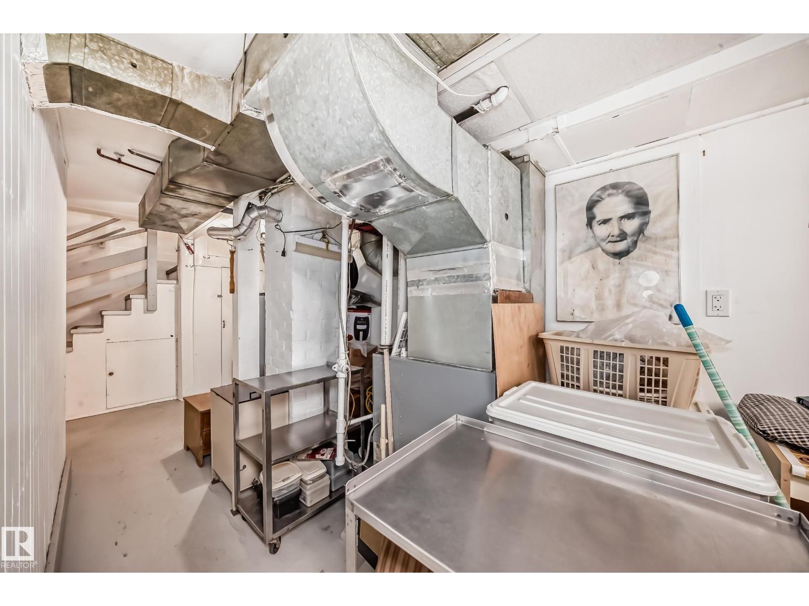 10931 98 St Nw, Edmonton, Alberta  T5H 2P7 - Photo 35 - E4464858