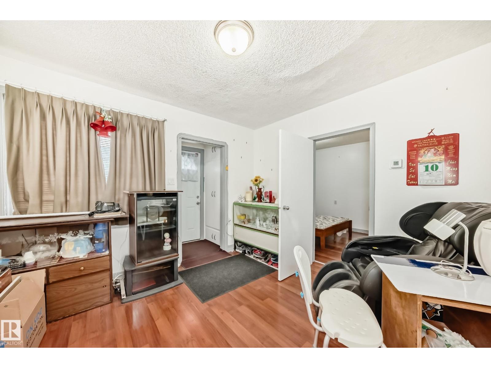 10931 98 St Nw, Edmonton, Alberta  T5H 2P7 - Photo 5 - E4464858