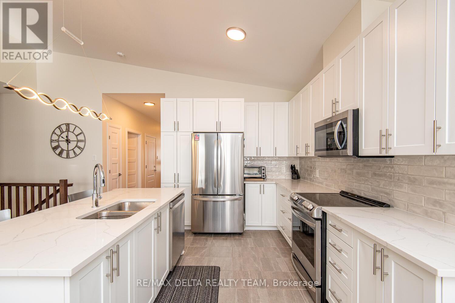 373 Sterling Avenue, Clarence-Rockland, Ontario  K2K 0L4 - Photo 7 - X12515232