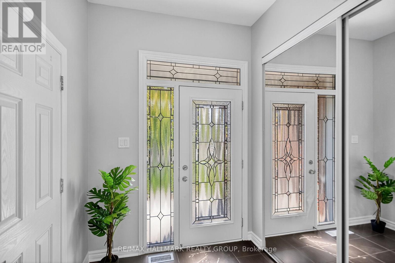 878 Kilbirnie Drive, Ottawa, Ontario  K2J 6G5 - Photo 2 - X12515236