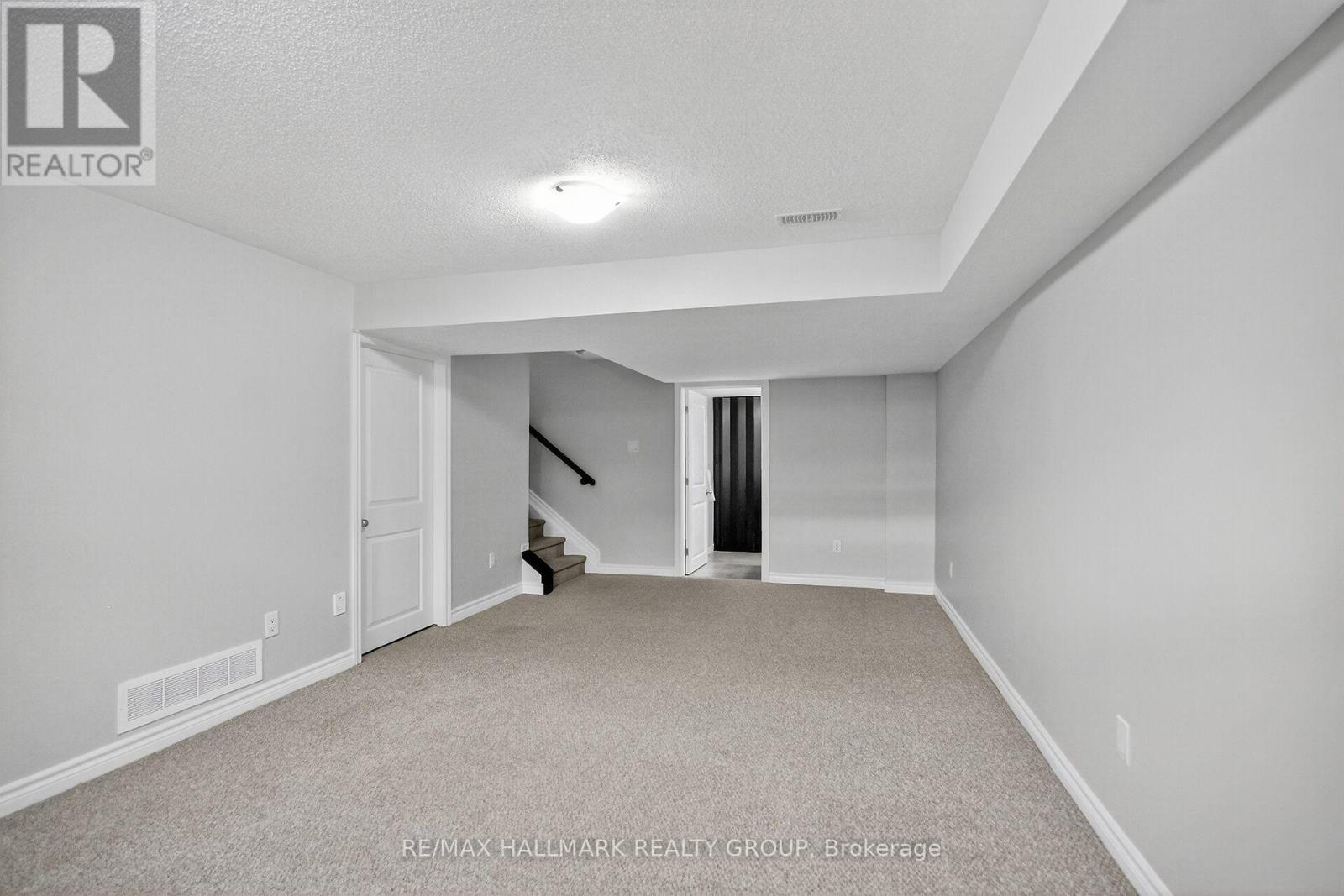 878 Kilbirnie Drive, Ottawa, Ontario  K2J 6G5 - Photo 24 - X12515236