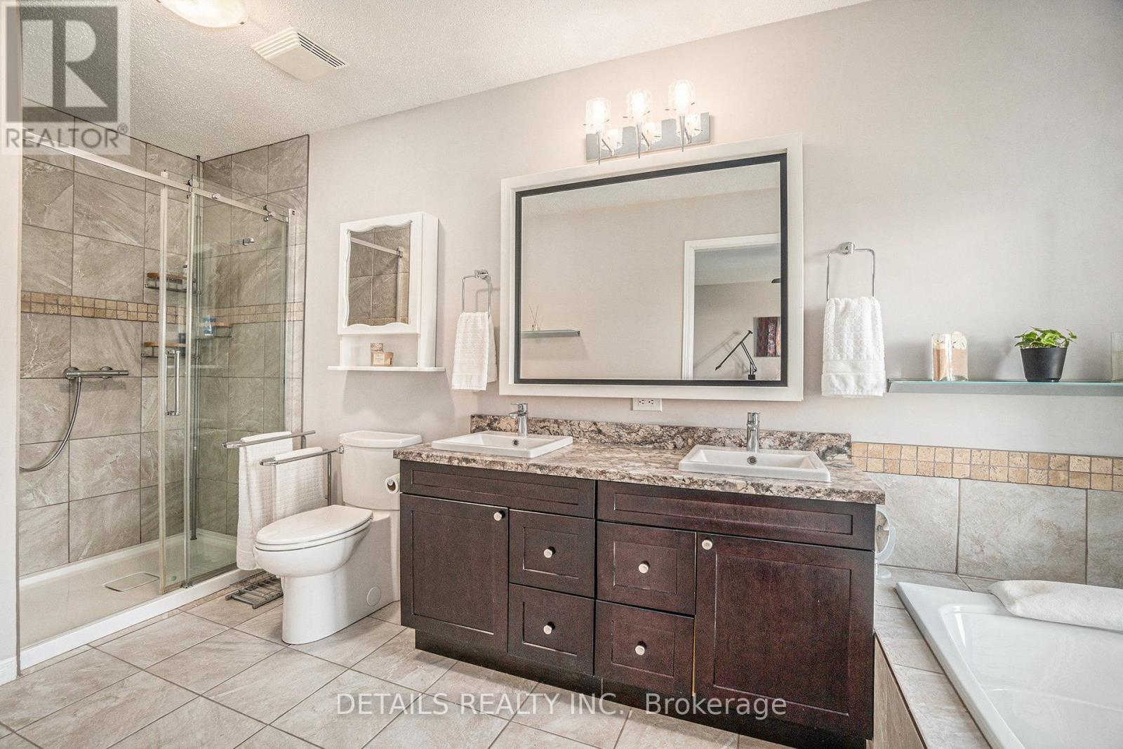 2043 Paul Drive, Clarence-Rockland, Ontario  K0A 1E0 - Photo 22 - X12515248