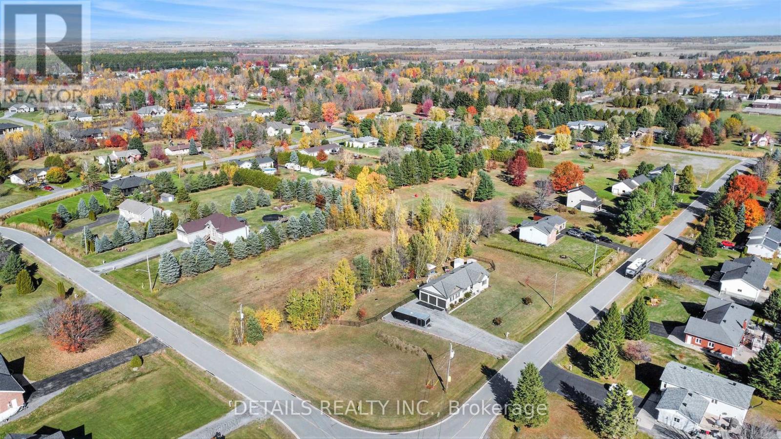 2043 Paul Drive, Clarence-Rockland, Ontario  K0A 1E0 - Photo 39 - X12515248