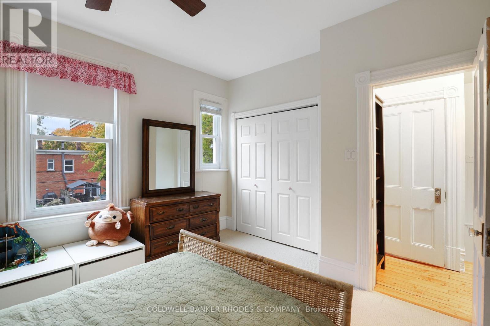 144 Mcleod Street, Ottawa, Ontario  K2P 0Z7 - Photo 26 - X12515290