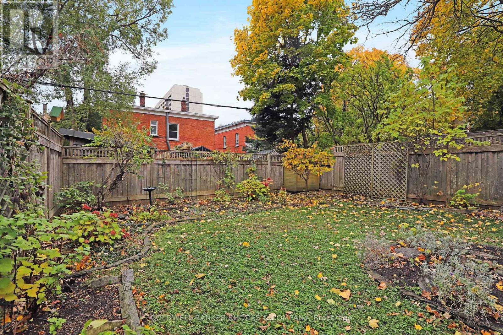 144 Mcleod Street, Ottawa, Ontario  K2P 0Z7 - Photo 35 - X12515290