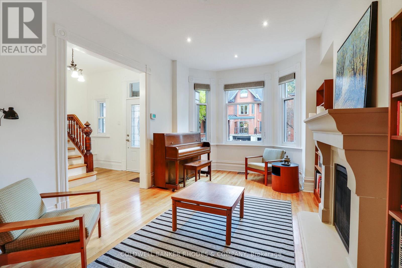 144 Mcleod Street, Ottawa, Ontario  K2P 0Z7 - Photo 7 - X12515290