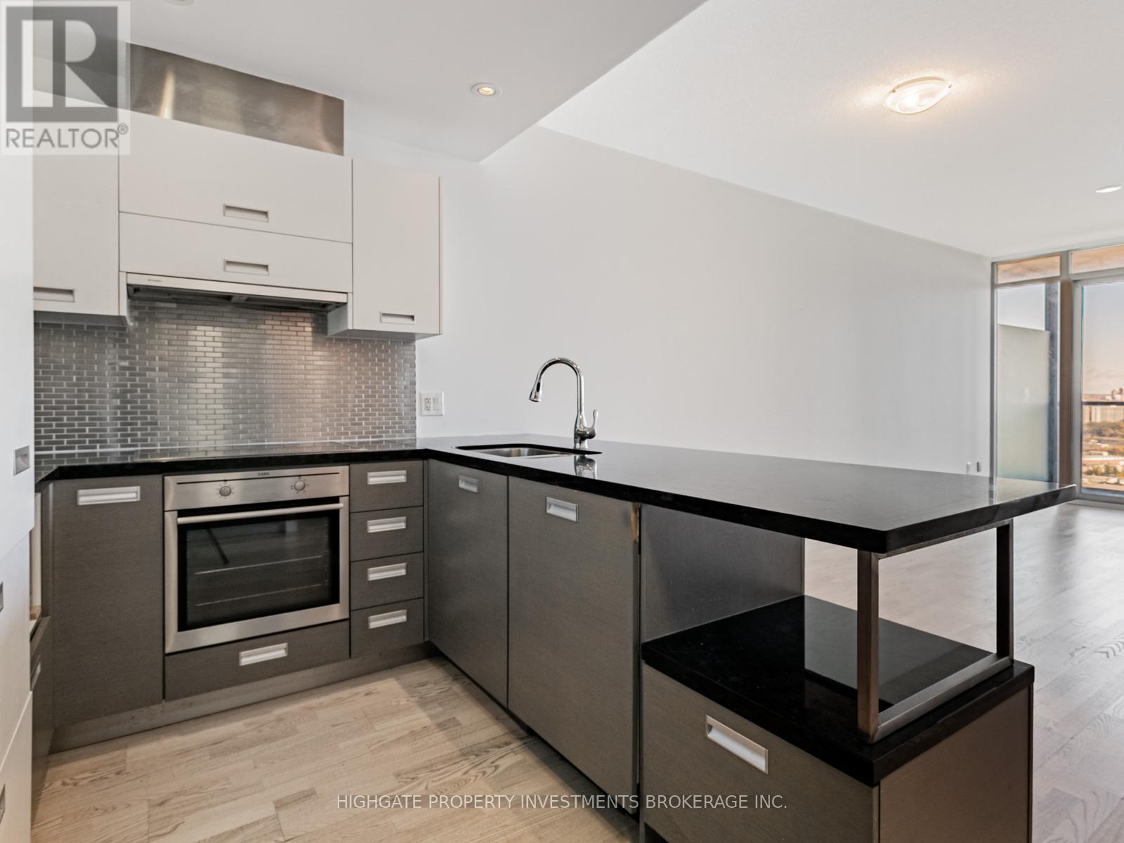 2609 - 90 Park Lawn Road, Toronto, Ontario  M8Y 0B6 - Photo 5 - W12515124