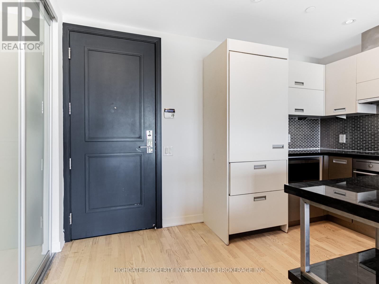 2609 - 90 Park Lawn Road, Toronto, Ontario  M8Y 0B6 - Photo 3 - W12515124