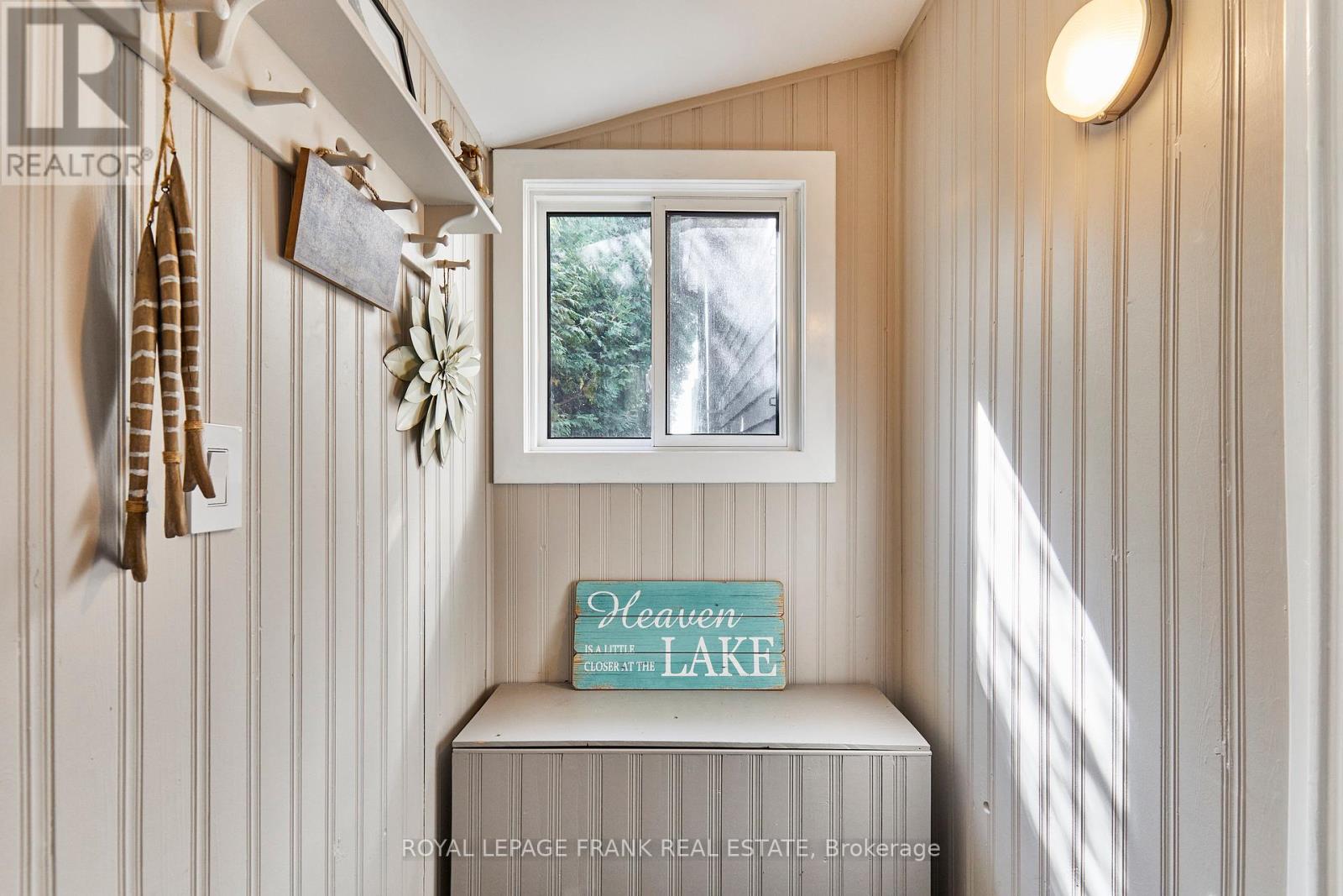 26 Wakeford Road, Kawartha Lakes, Ontario  K0M 2C0 - Photo 11 - X12407888