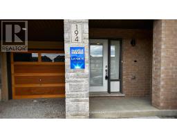 194 VANTAGE LOOP STREET, Newmarket, Ontario