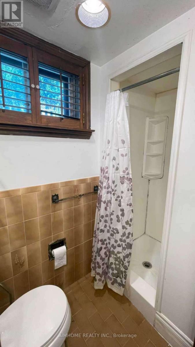 447 Longmore Street, Toronto, Ontario  M2N 5C4 - Photo 5 - C12515292