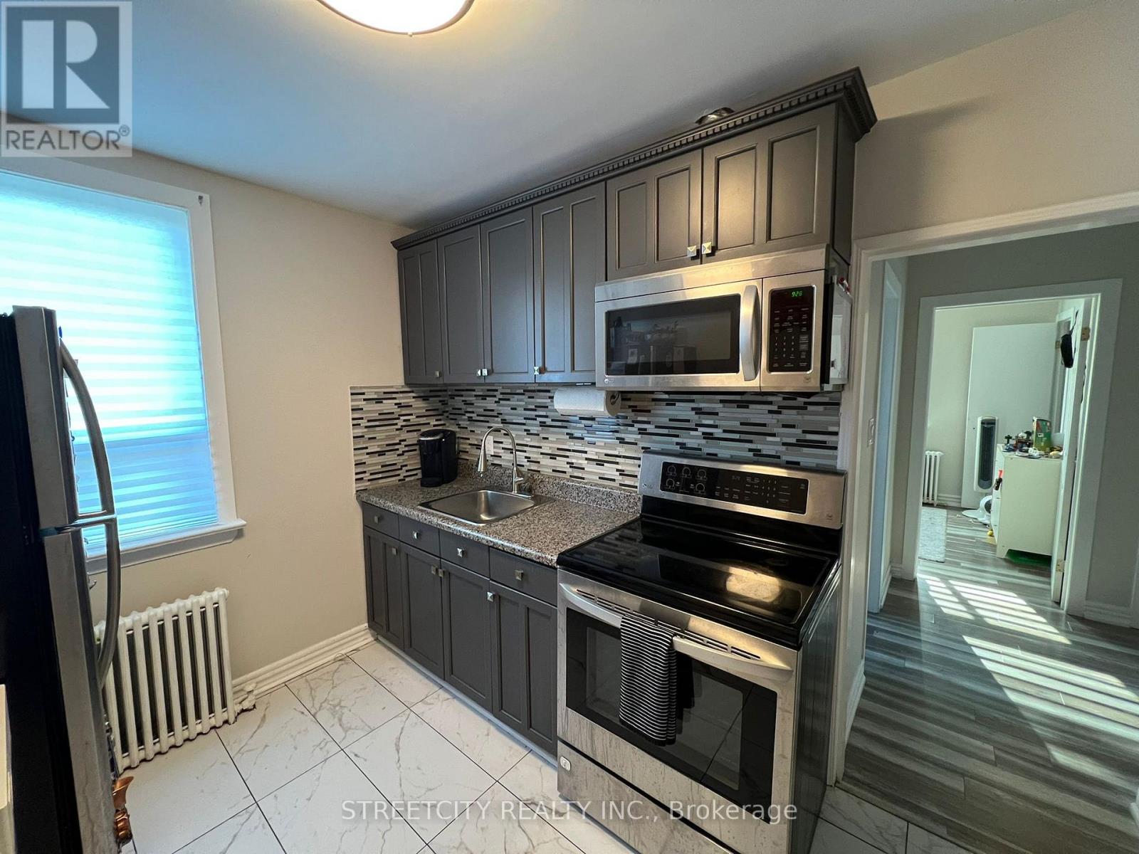 191 Broadway Street, Mississauga, Ontario  L5M 1H8 - Photo 28 - W12510870
