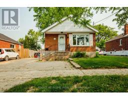 32 FLORENS AVENUE, Toronto, Ontario