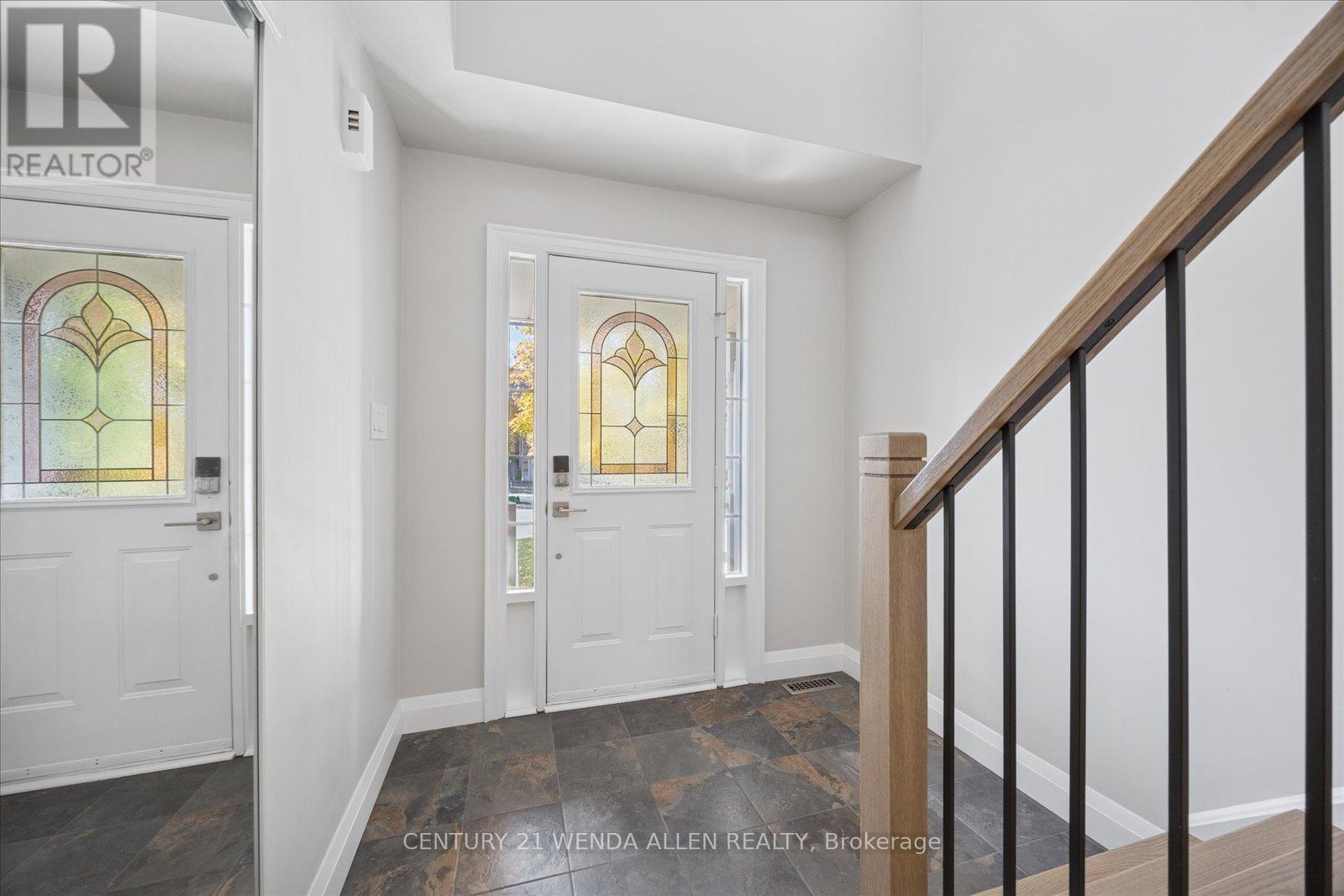 1781 Woodgate Trail, Oshawa, Ontario  L1G 8B3 - Photo 31 - E12515280