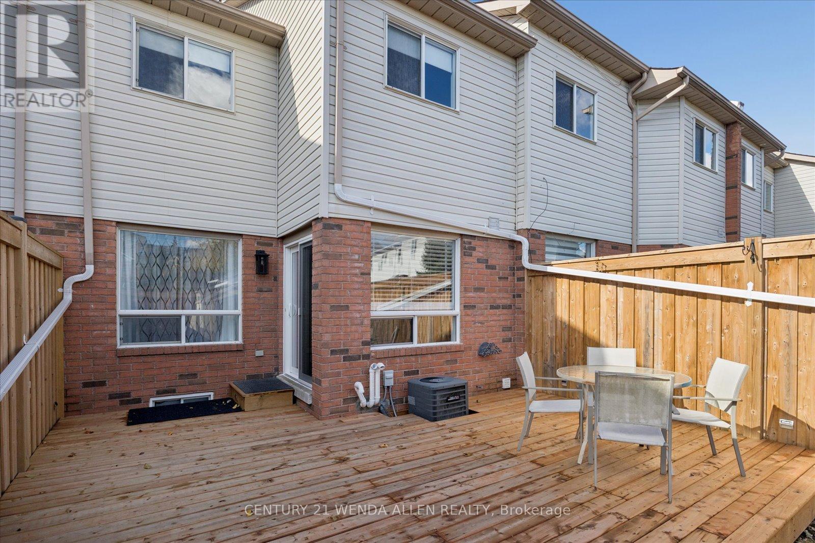 1781 Woodgate Trail, Oshawa, Ontario  L1G 8B3 - Photo 4 - E12515280