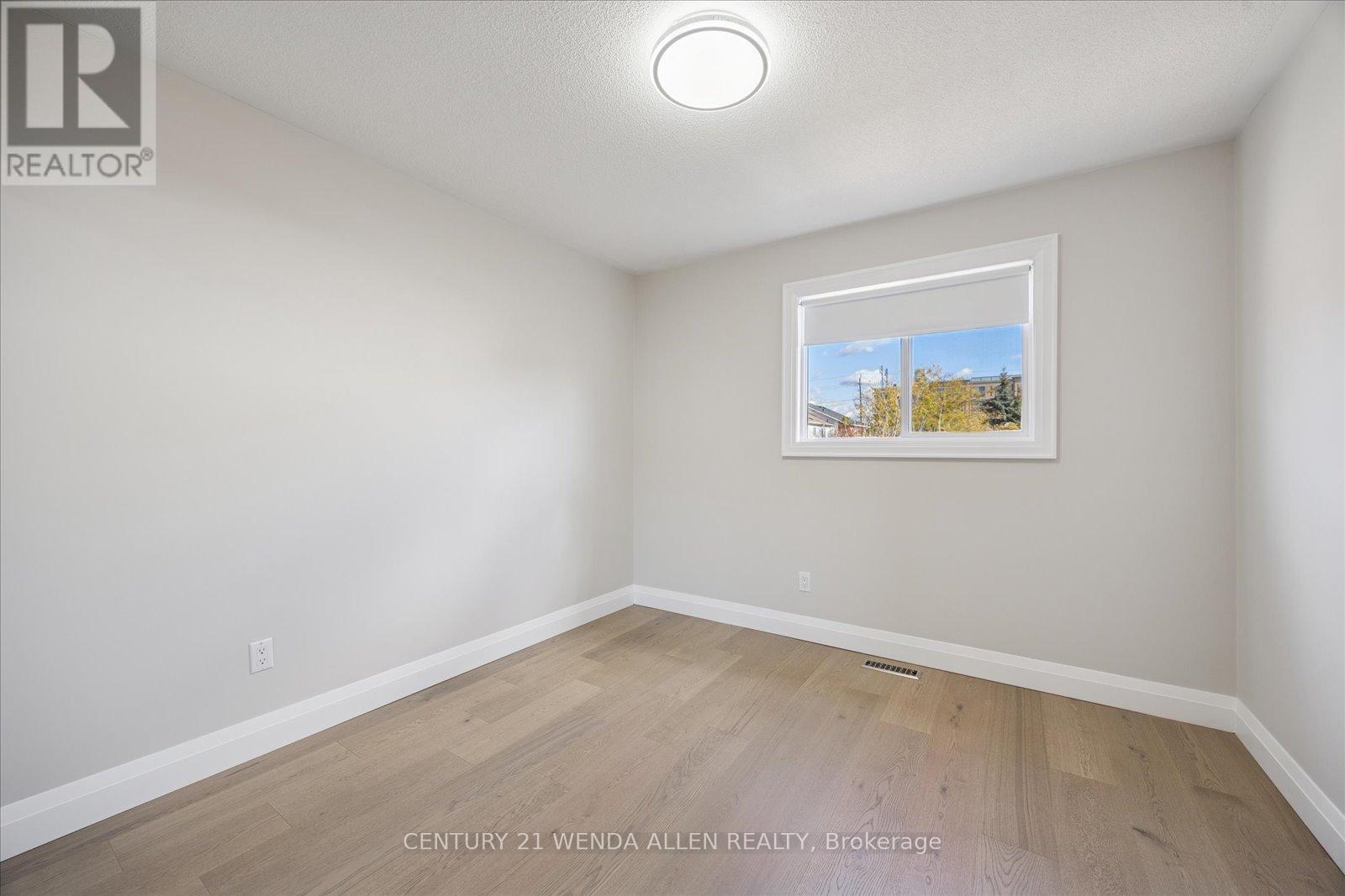 1781 Woodgate Trail, Oshawa, Ontario  L1G 8B3 - Photo 8 - E12515280