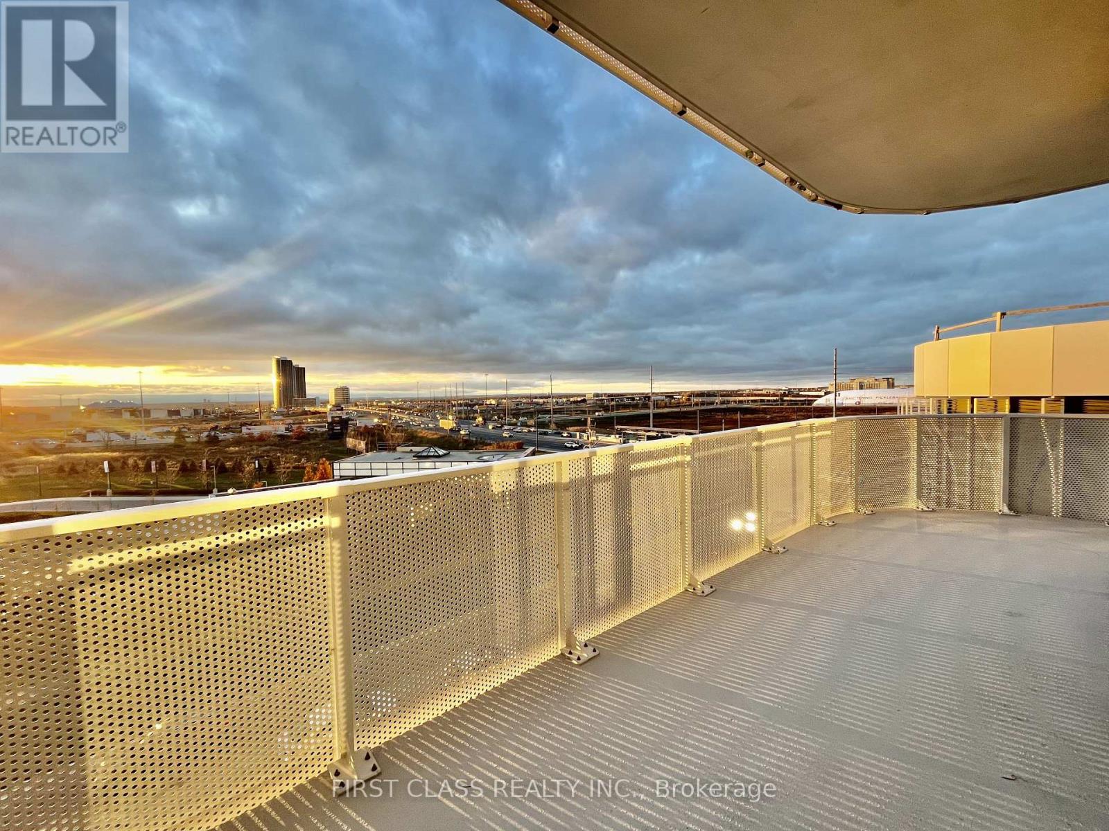 615 - 195 Commerce Street, Vaughan, Ontario  L4K 0P9 - Photo 19 - N12515224