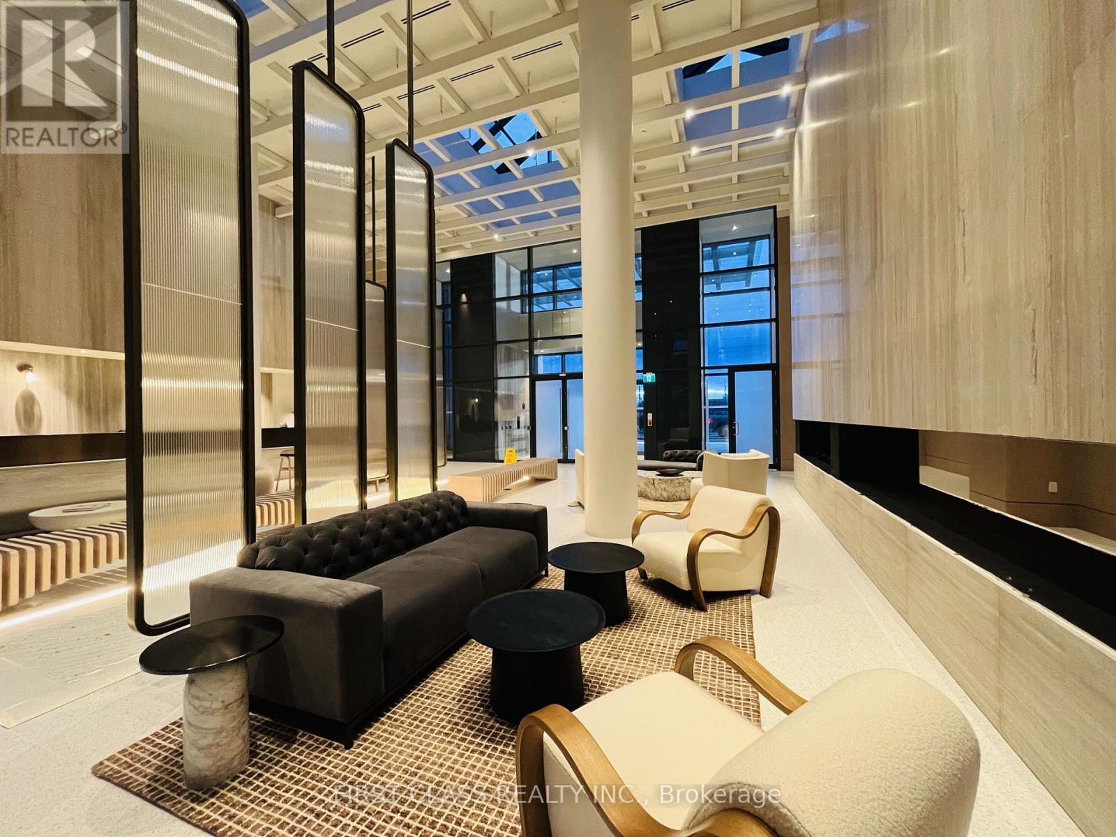 615 - 195 Commerce Street, Vaughan, Ontario  L4K 0P9 - Photo 3 - N12515224