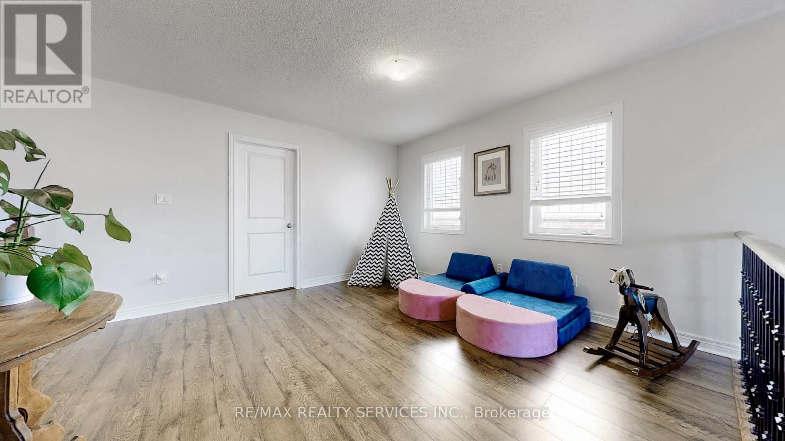 12 Mccabe Lane, New Tecumseth, Ontario  L0G 1W0 - Photo 18 - N12515264