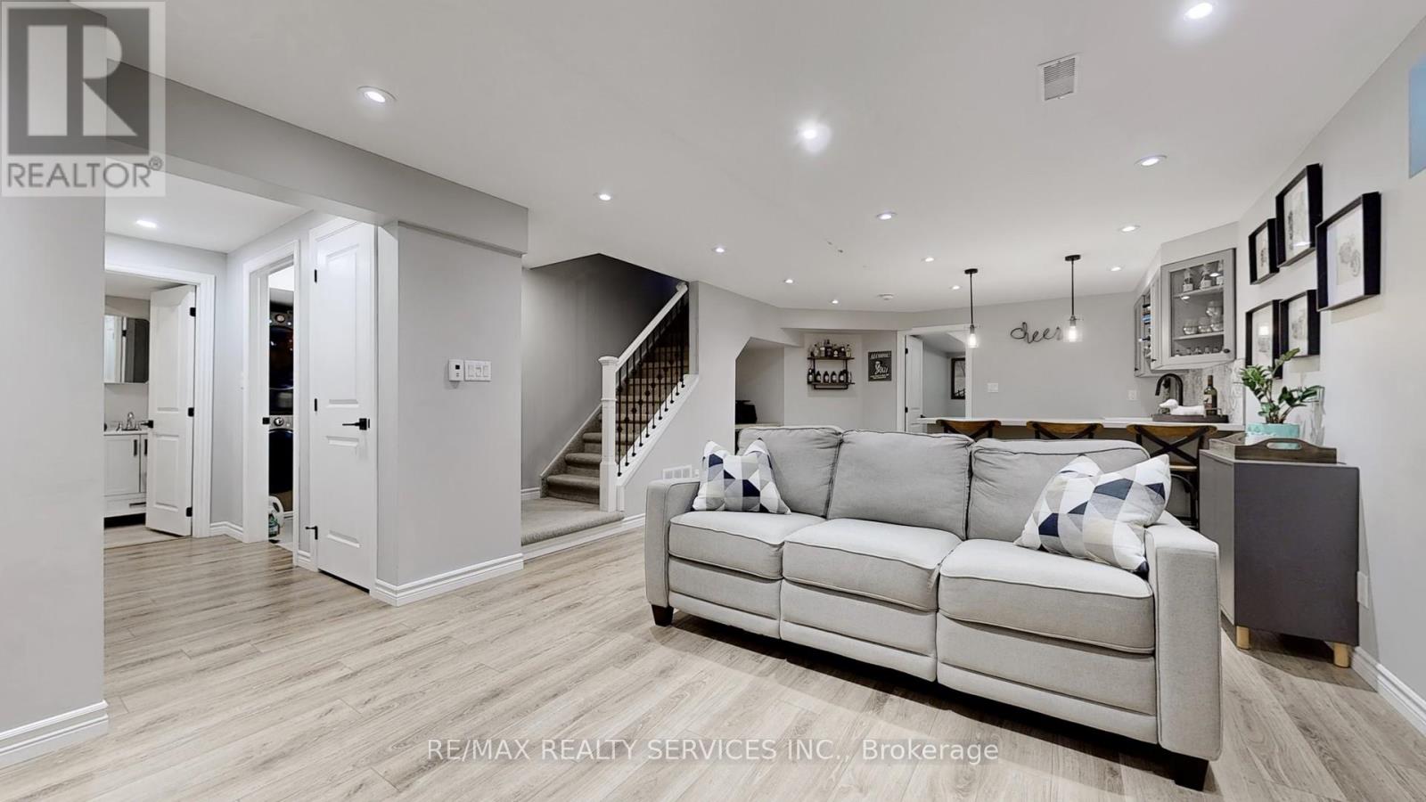 12 Mccabe Lane, New Tecumseth, Ontario  L0G 1W0 - Photo 29 - N12515264