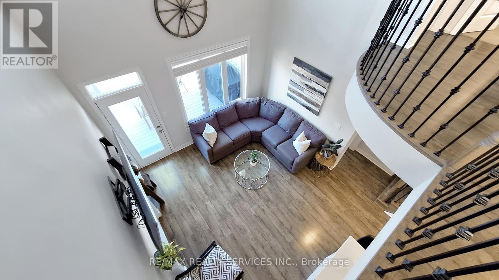 12 Mccabe Lane, New Tecumseth, Ontario  L0G 1W0 - Photo 7 - N12515264