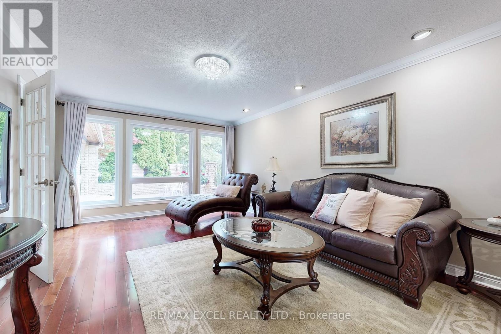 33 Roman Road, Markham, Ontario  L3T 4J8 - Photo 3 - N12515274