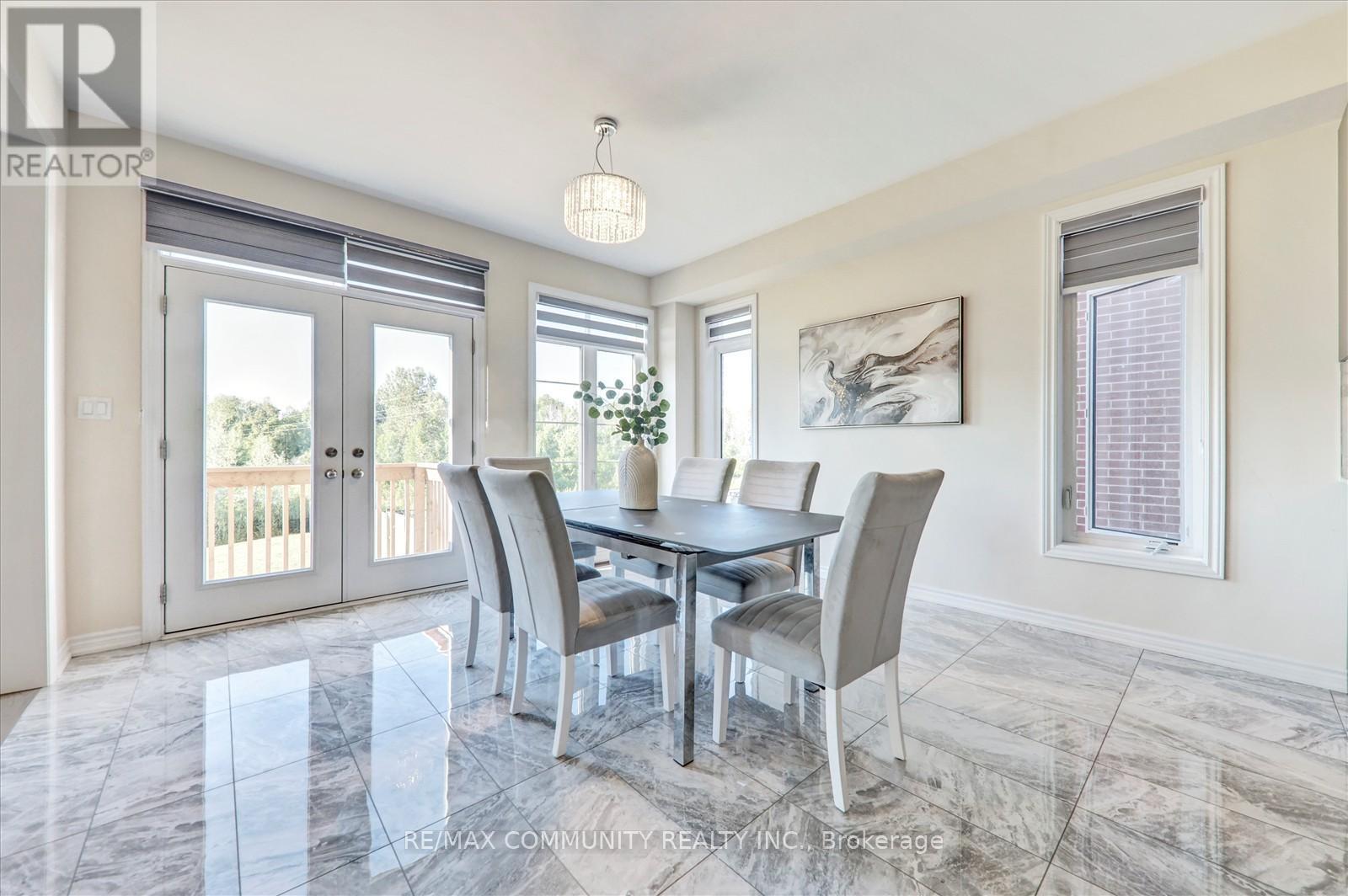 150 Jonkman Boulevard, Bradford West Gwillimbury, Ontario  L3Z 4J8 - Photo 15 - N12515284