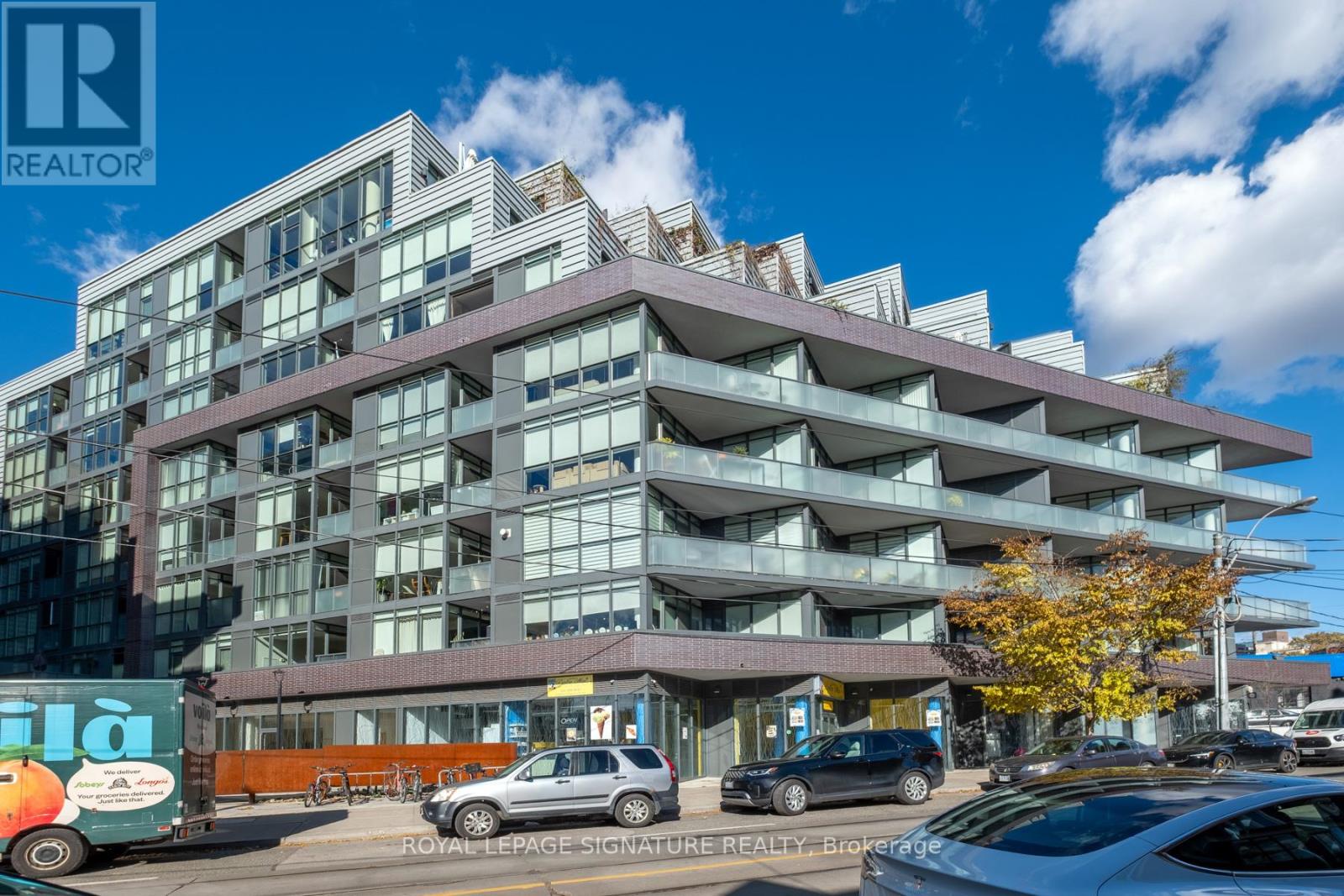 410 - 36 HOWARD PARK AVENUE, Toronto, Ontario