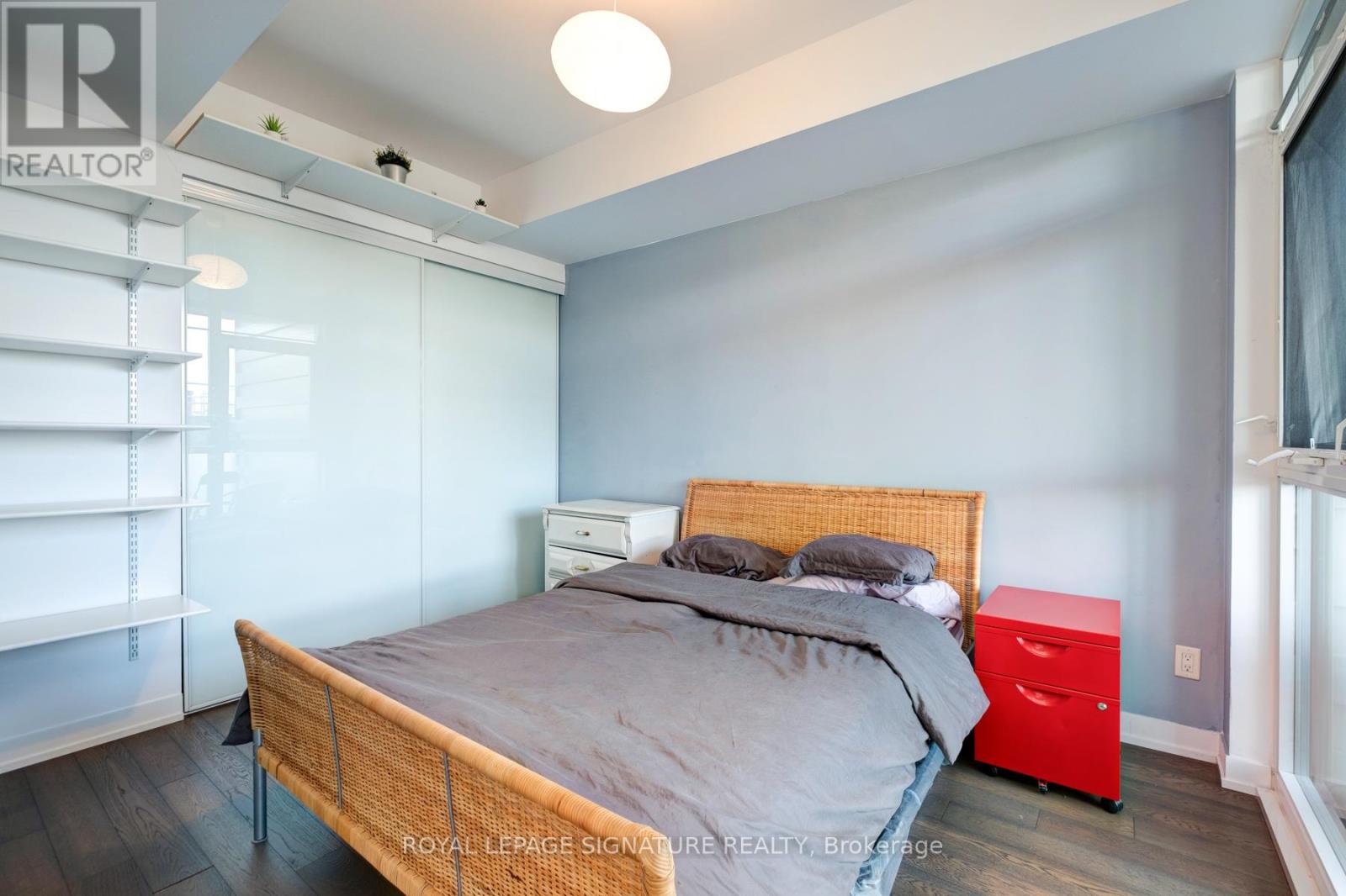 410 - 36 Howard Park Avenue, Toronto, Ontario  M6R 0A5 - Photo 11 - W12515230