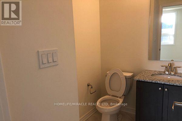 303 - 200 Lagerfeld Drive, Brampton, Ontario  L7A 5G5 - Photo 8 - W12515266