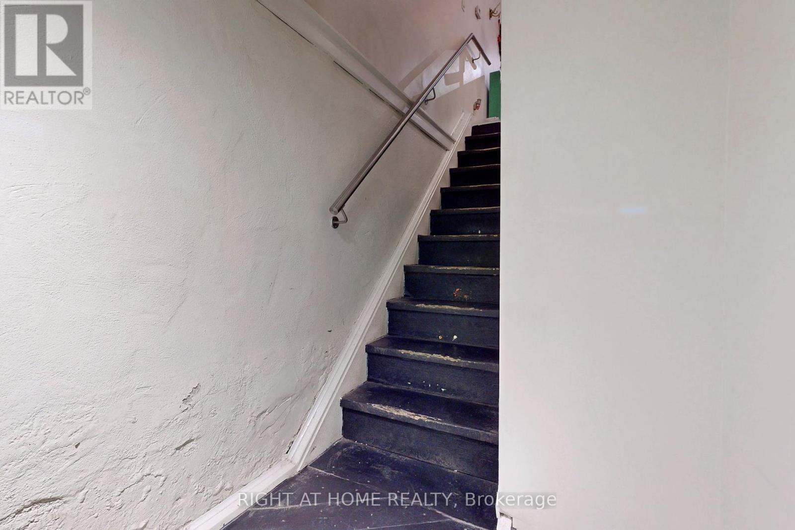 394 King Street E, Toronto, Ontario  M5A 1K9 - Photo 11 - C12449684