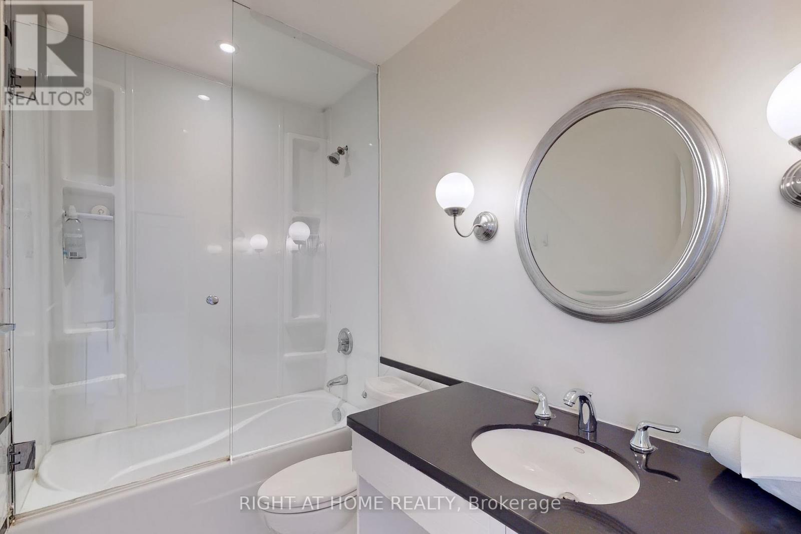 394 King Street E, Toronto, Ontario  M5A 1K9 - Photo 43 - C12449684