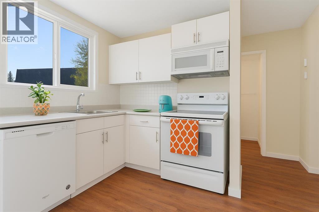 Property at 32, 80 Galbraith Drive SW image 3