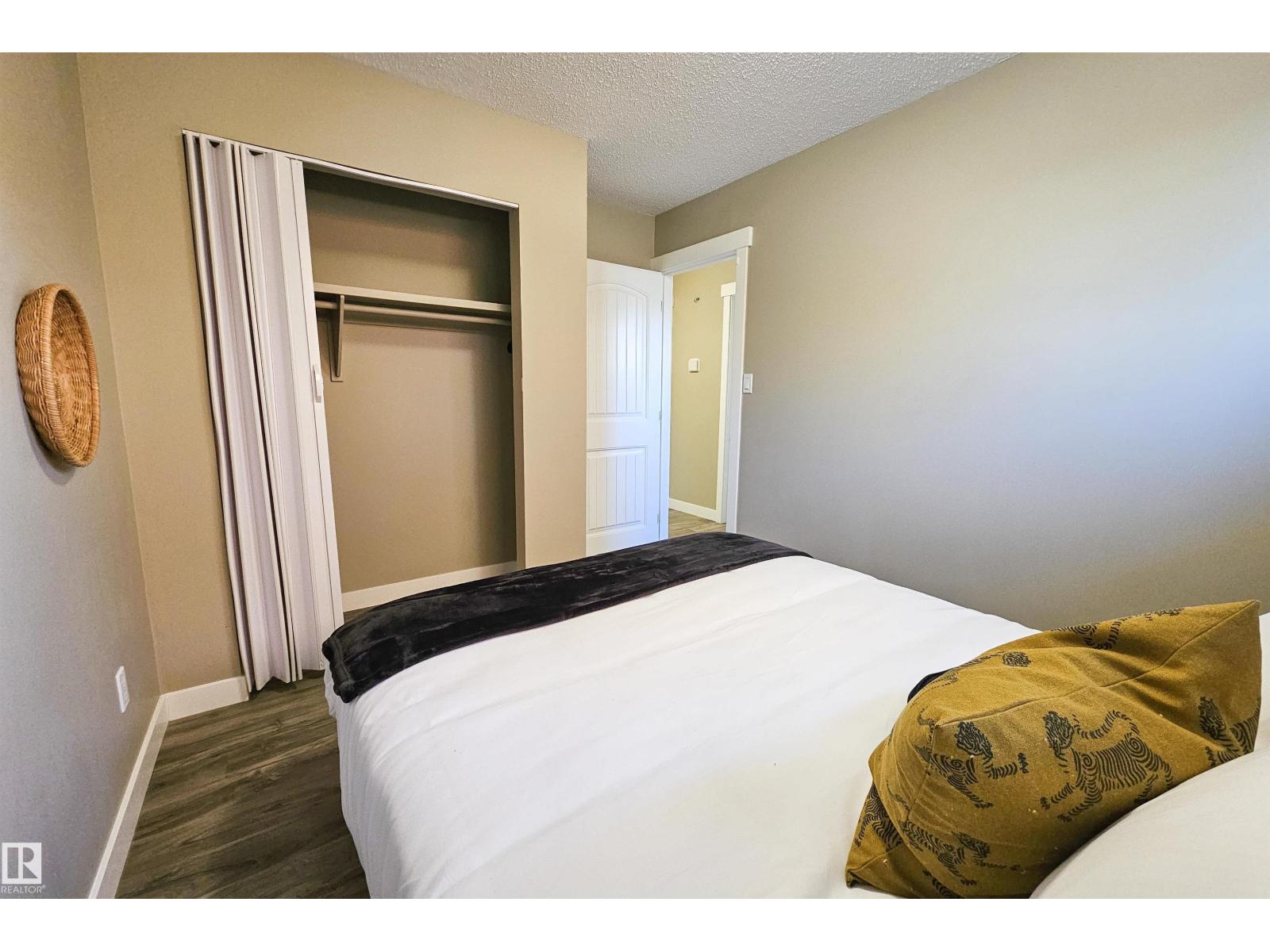 4203 83 St Nw, Edmonton, Alberta  T6K 1C8 - Photo 19 - E4464860