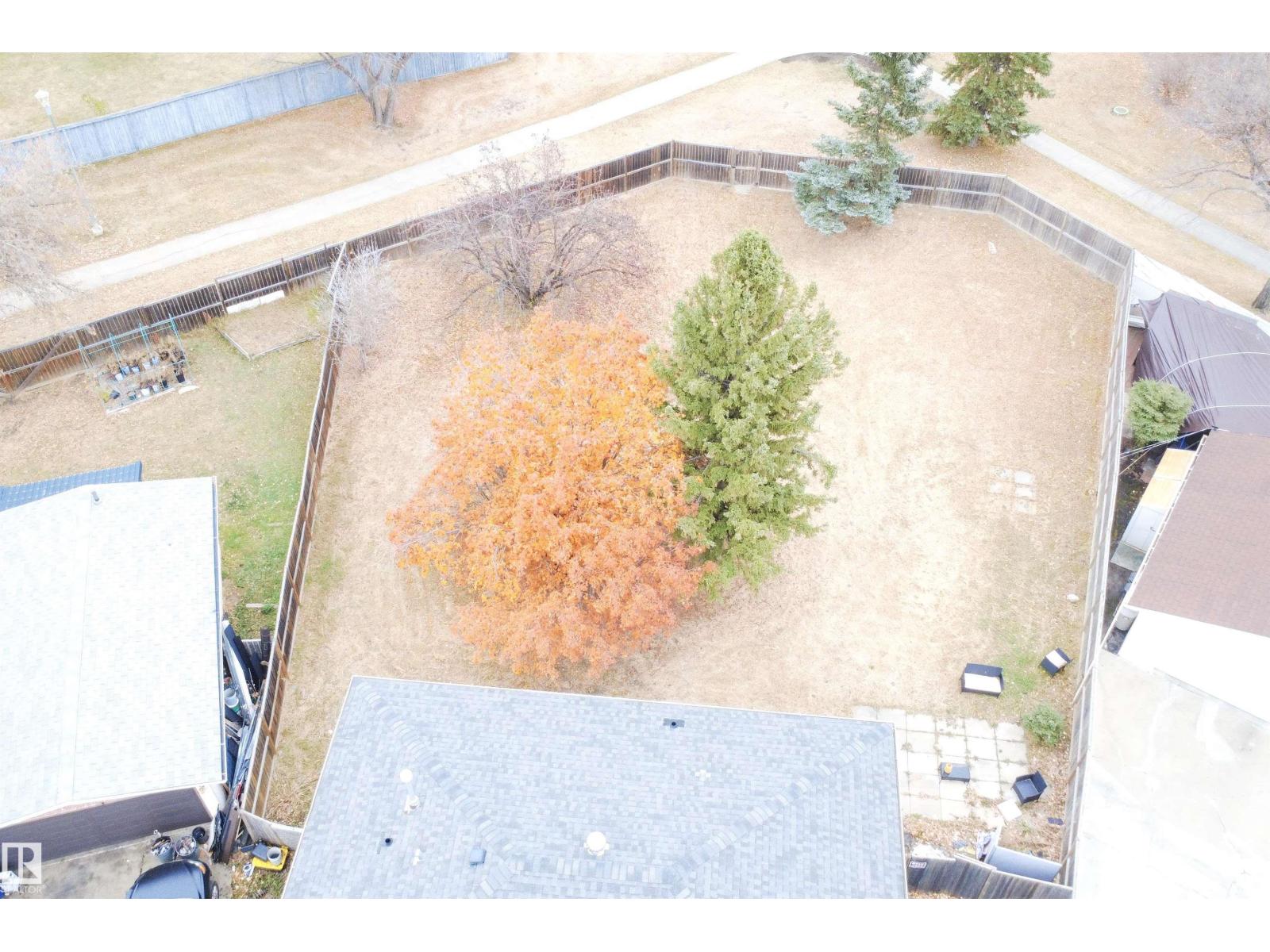 4203 83 St Nw, Edmonton, Alberta  T6K 1C8 - Photo 42 - E4464860