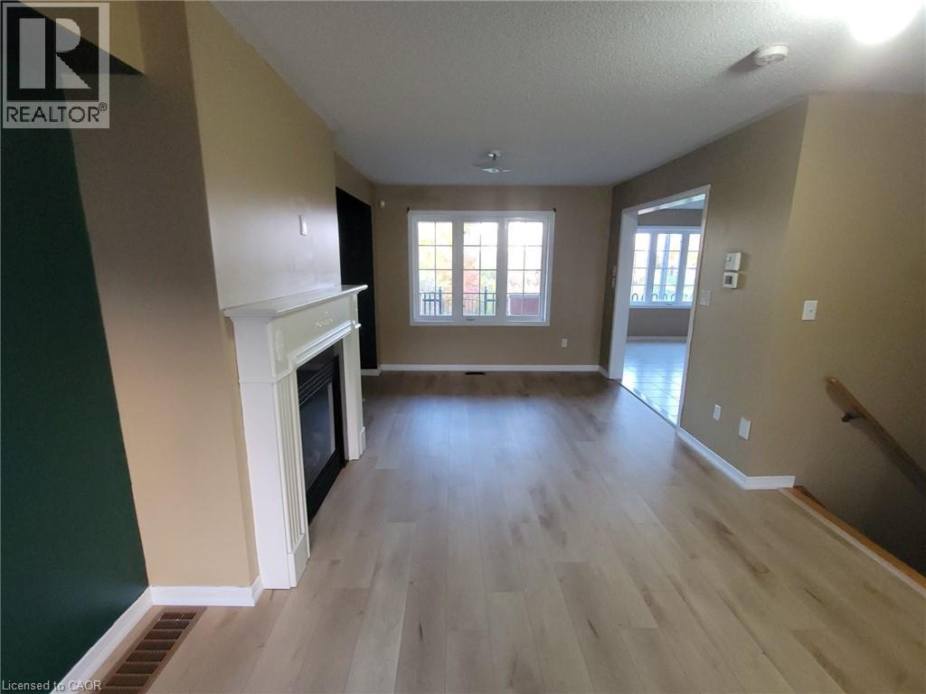 3045 Gladeside Avenue Unit# 2, Oakville, Ontario  L6M 0R3 - Photo 3 - 40785807