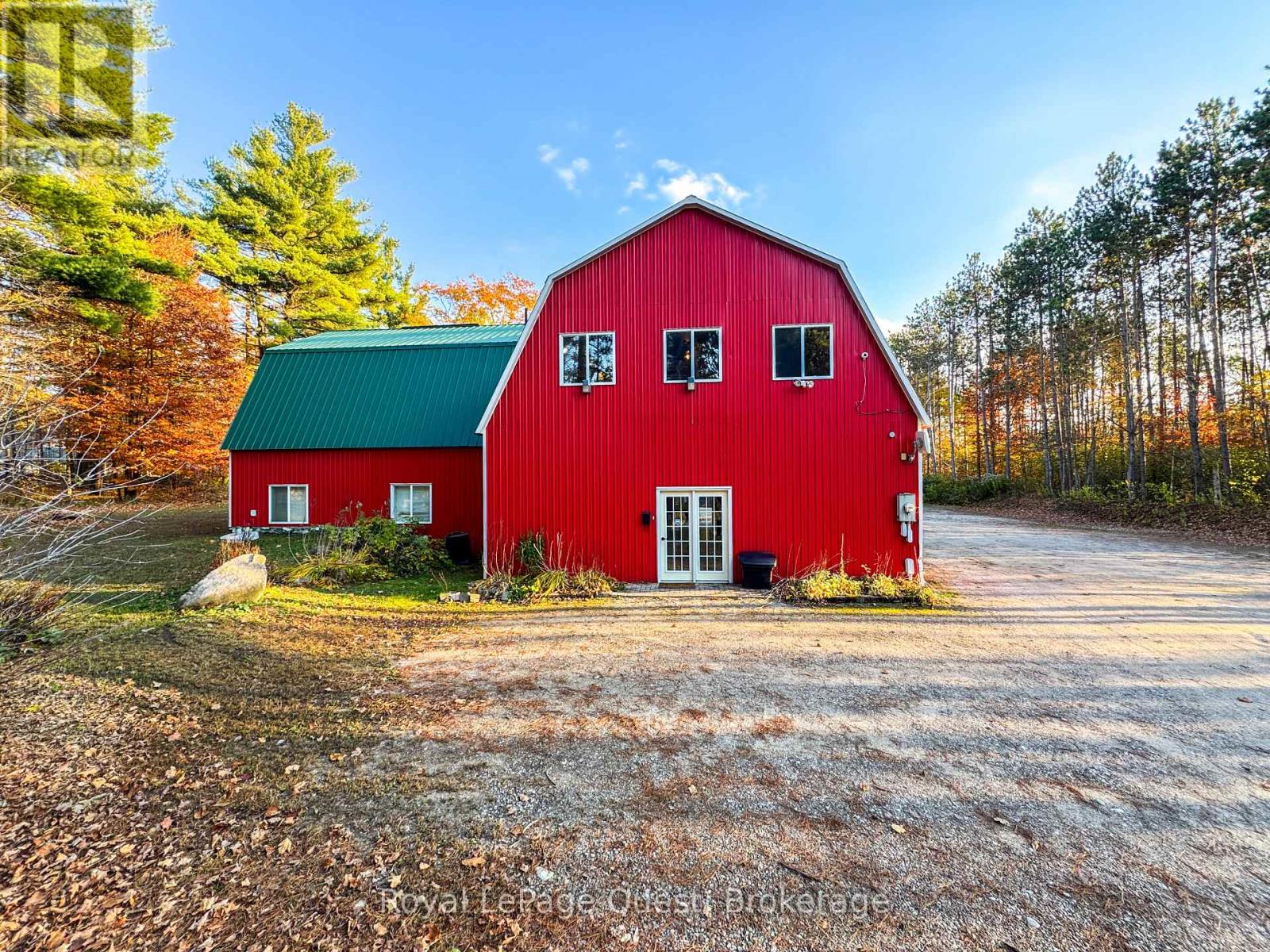 639 B 16 Concession E, Tiny, Ontario  L9M 0E9 - Photo 2 - S12515308