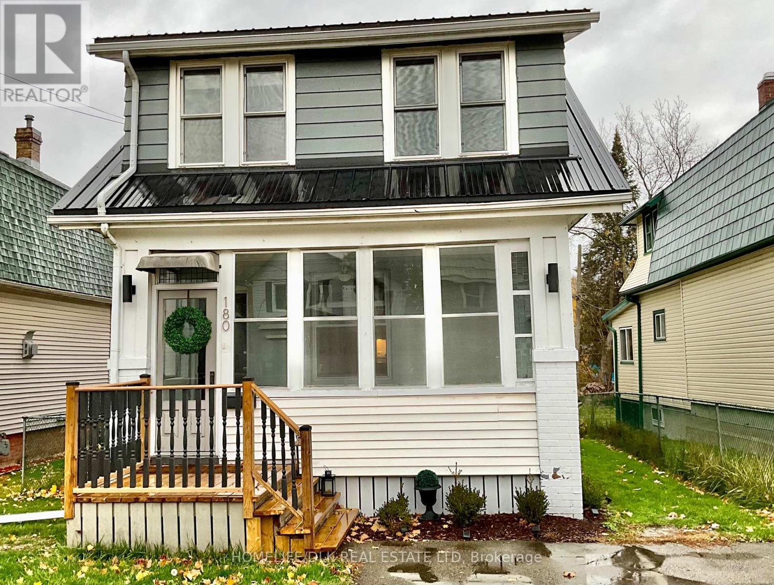 180 PEARL STREET W, Brockville, Ontario