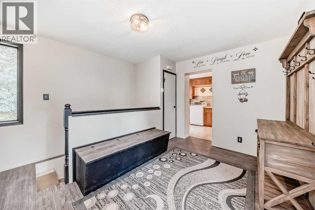 17 College Park Place, Red Deer, Alberta  T4P 0M7 - Photo 9 - A2268092