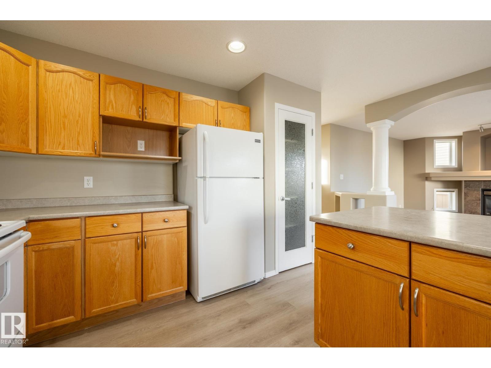 98 Champlain Pl, Beaumont, Alberta  T4X 1R5 - Photo 11 - E4464861