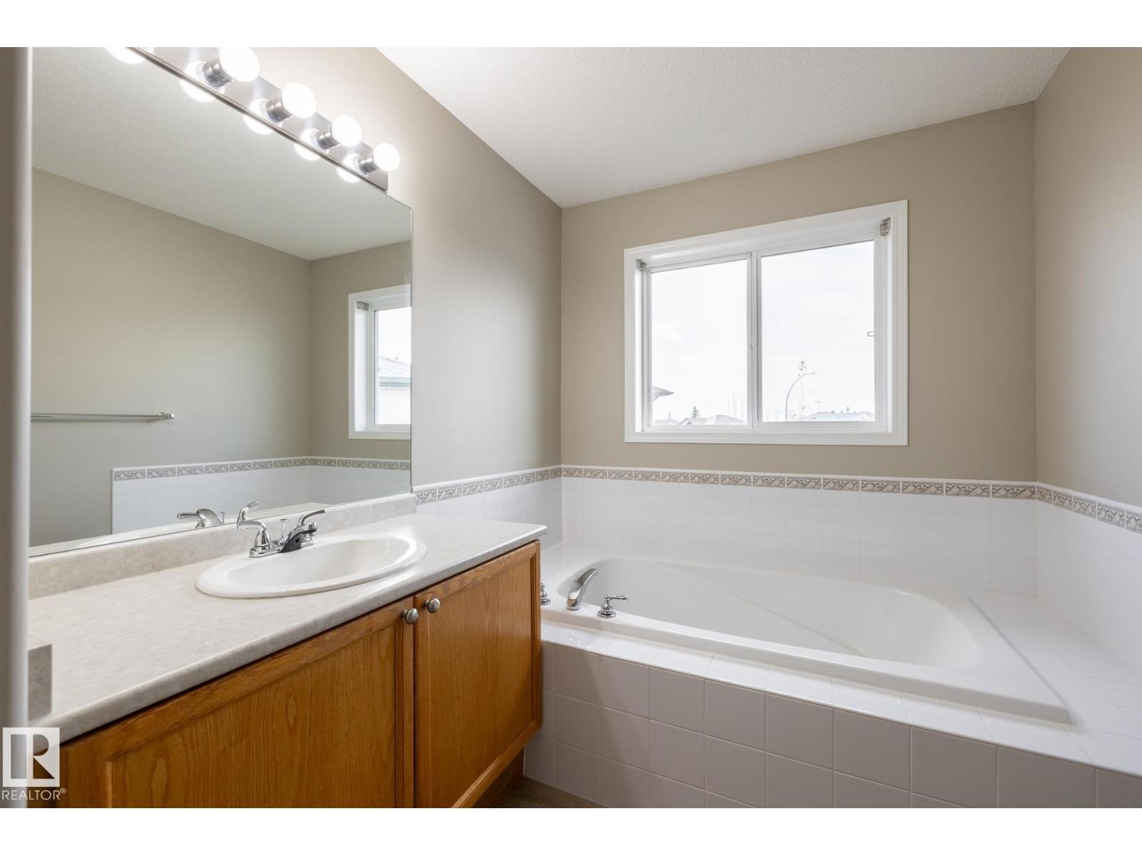 98 Champlain Pl, Beaumont, Alberta  T4X 1R5 - Photo 47 - E4464861