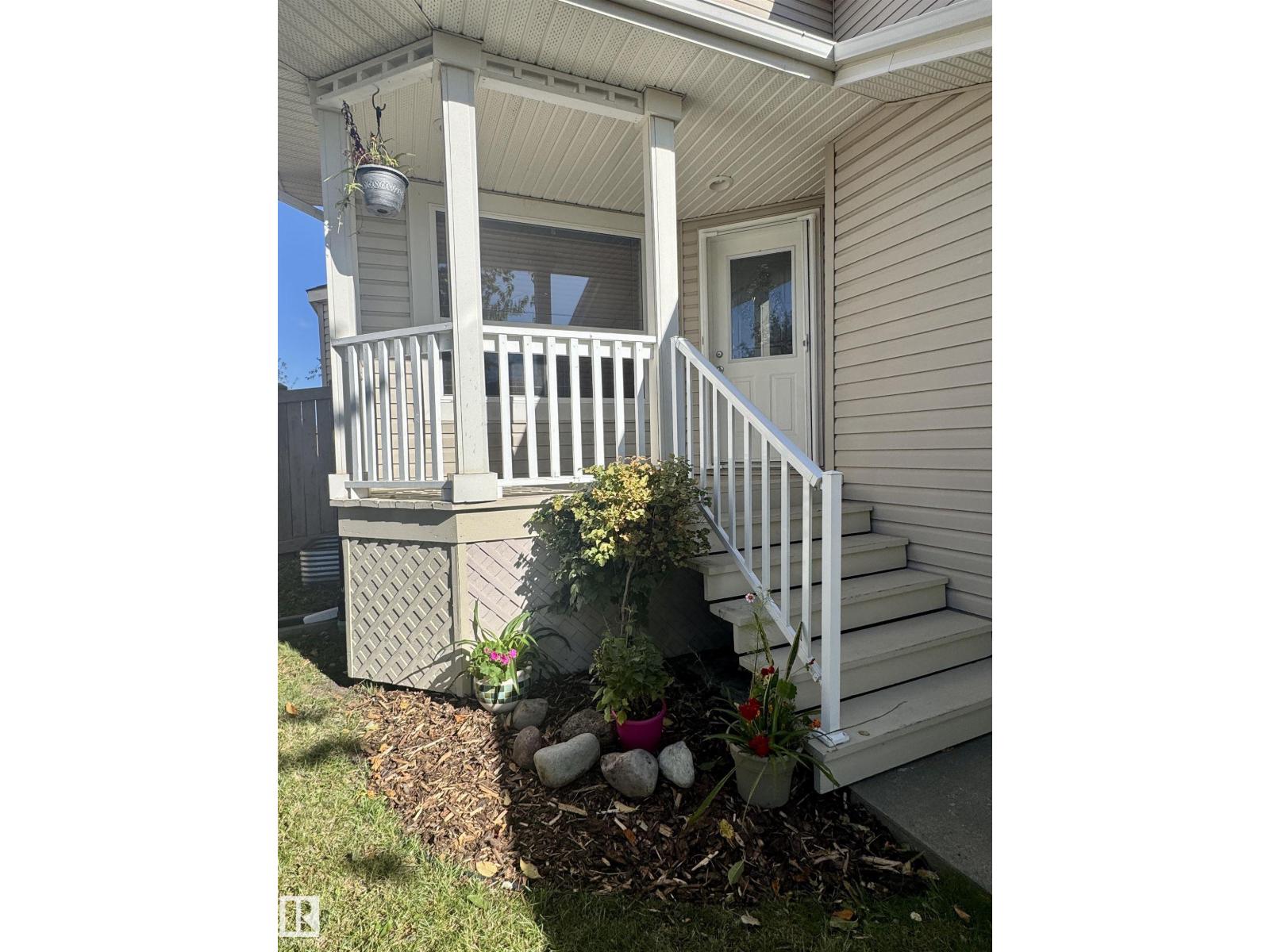 98 Champlain Pl, Beaumont, Alberta  T4X 1R5 - Photo 61 - E4464861