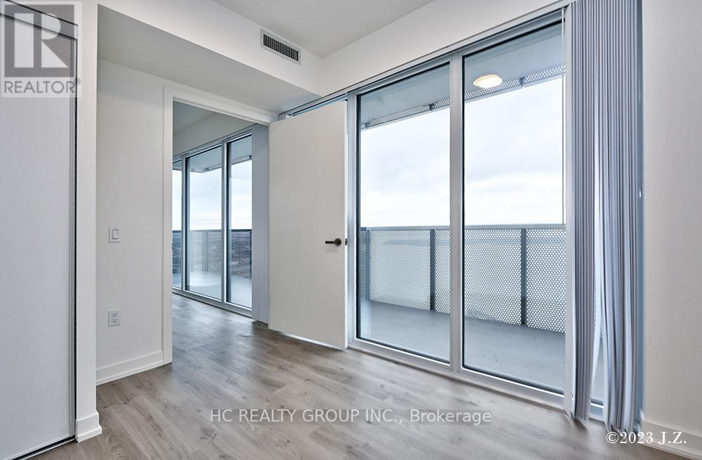 3907 - 138 Downes Street, Toronto, Ontario  M5E 0E4 - Photo 8 - C12515304