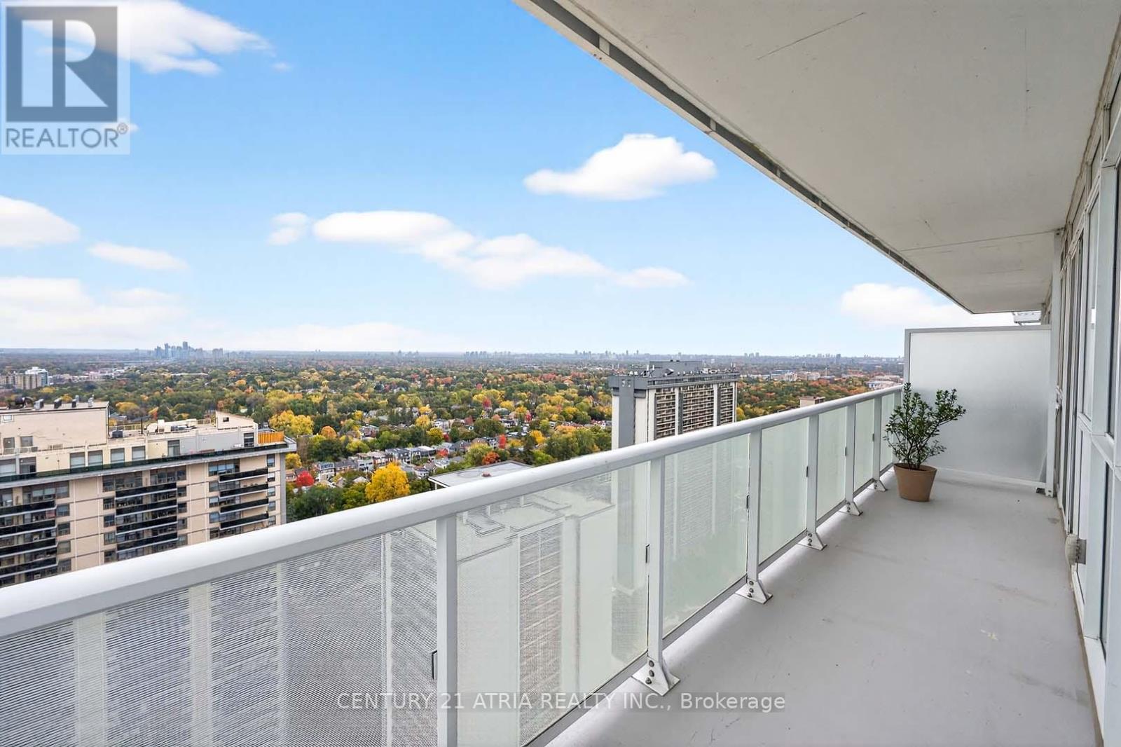 2915 - 101 ERSKINE AVENUE, Toronto, Ontario