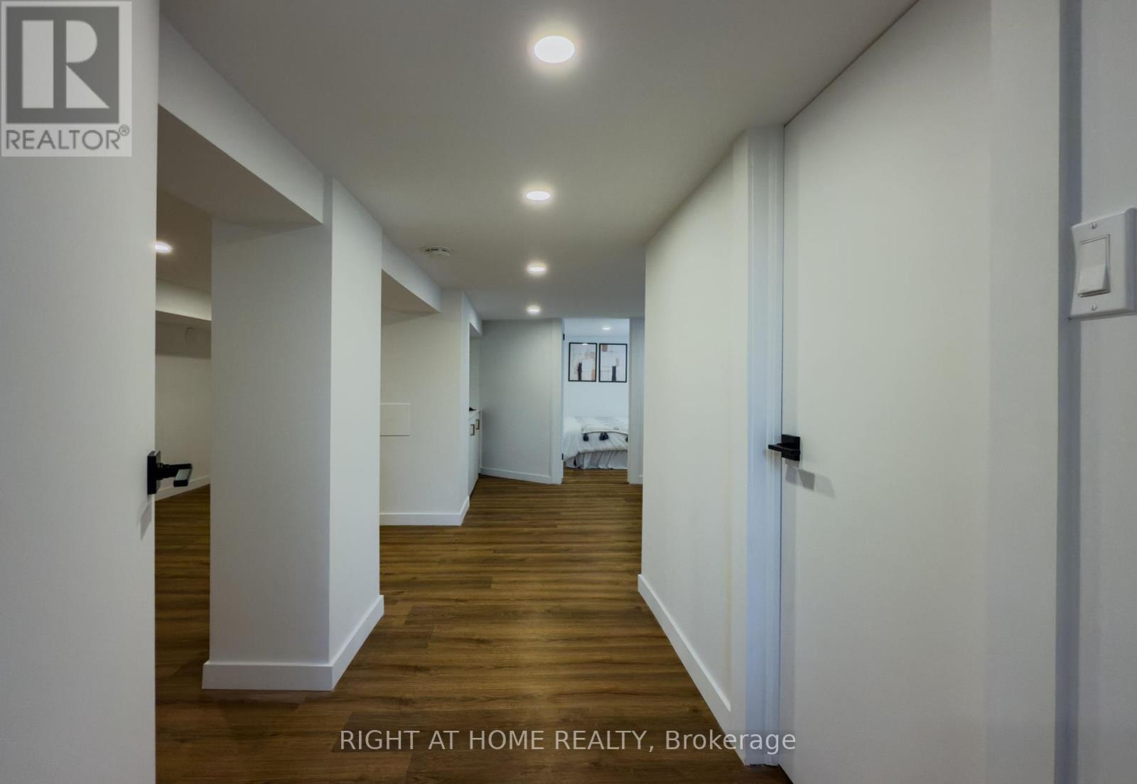 32 Brenton Street, Toronto, Ontario  M4B 1C9 - Photo 34 - E12463219